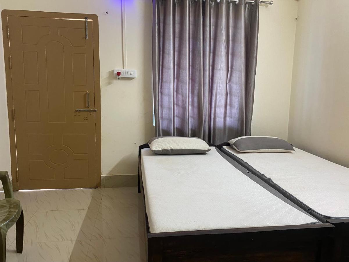 Atithya Lodge Guwahati Bagian luar foto